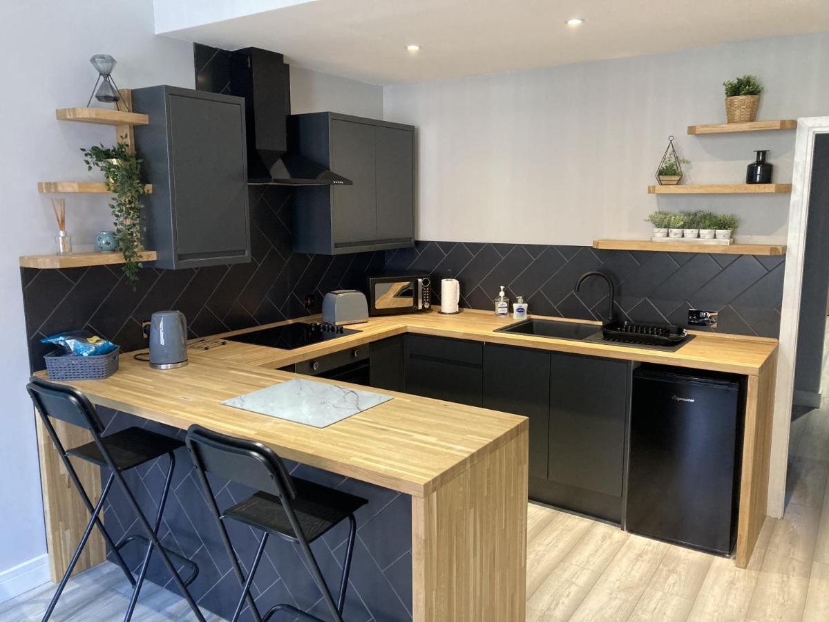 Vibe Holiday Apartments Blackpool Bagian luar foto